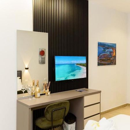 Palm Side Hotel Vlorë Екстериор снимка