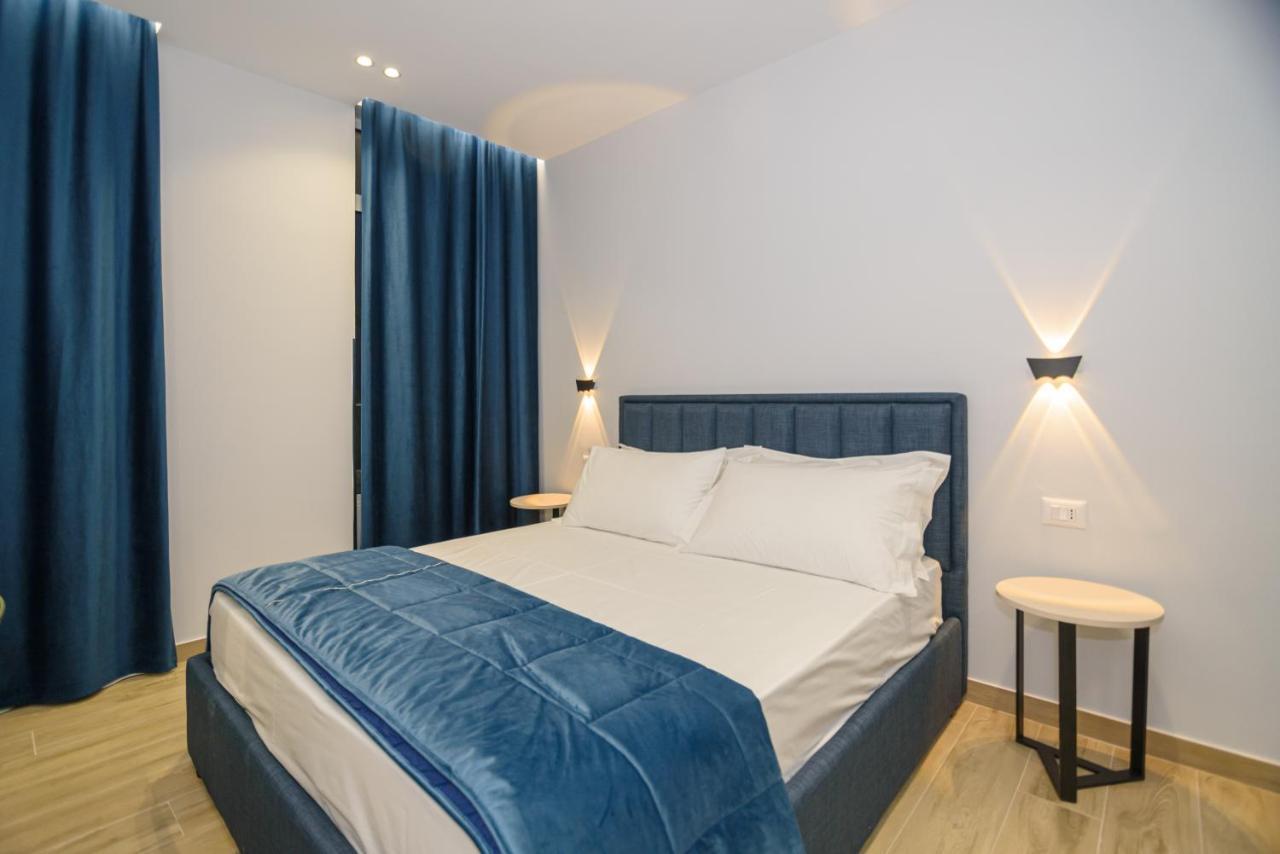 Palm Side Hotel Vlorë Екстериор снимка