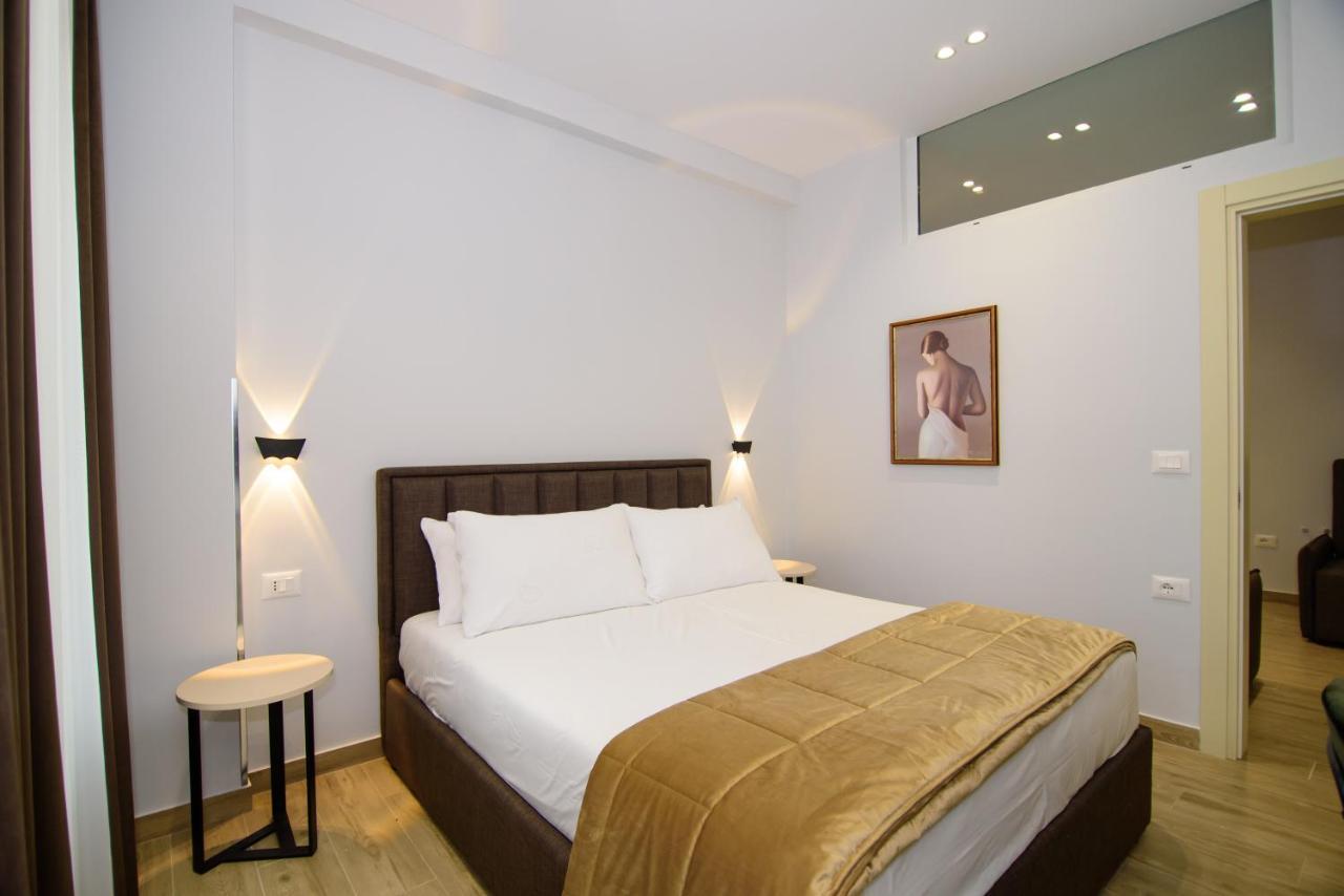 Palm Side Hotel Vlorë Екстериор снимка