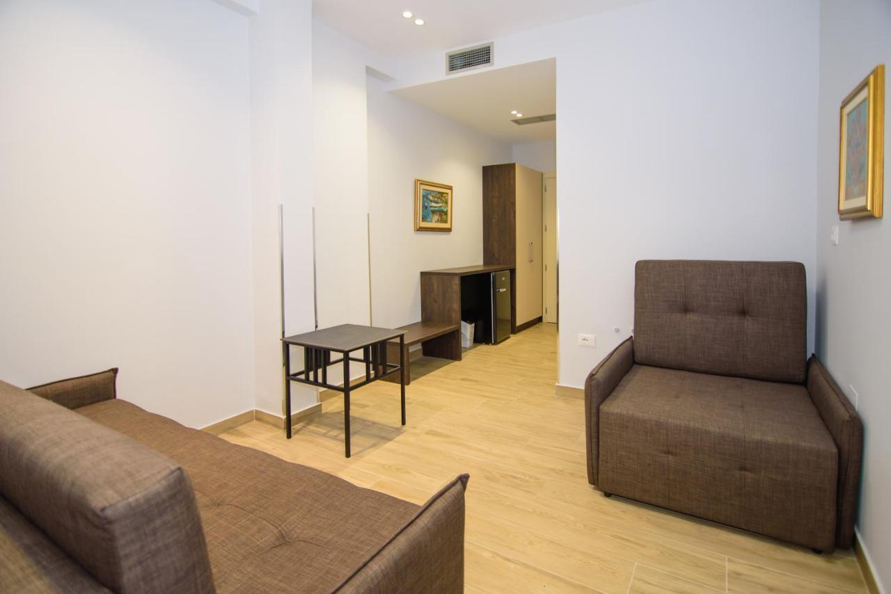 Palm Side Hotel Vlorë Екстериор снимка