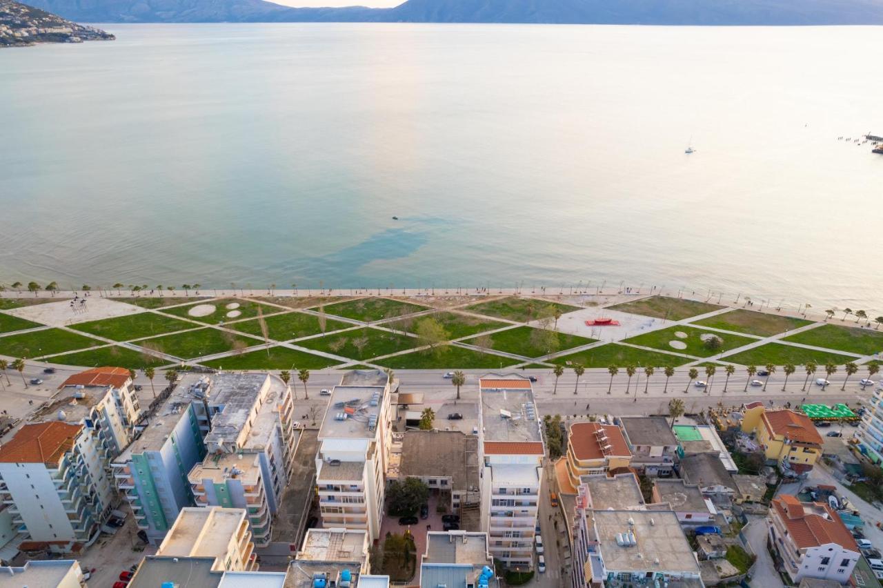 Palm Side Hotel Vlorë Екстериор снимка