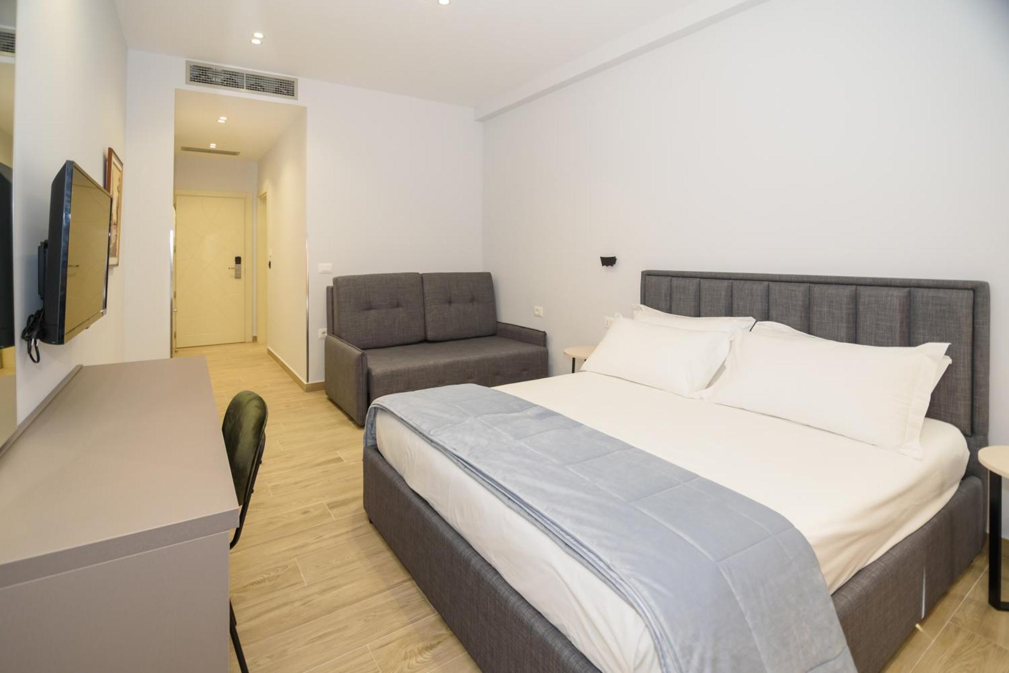 Palm Side Hotel Vlorë Стая снимка