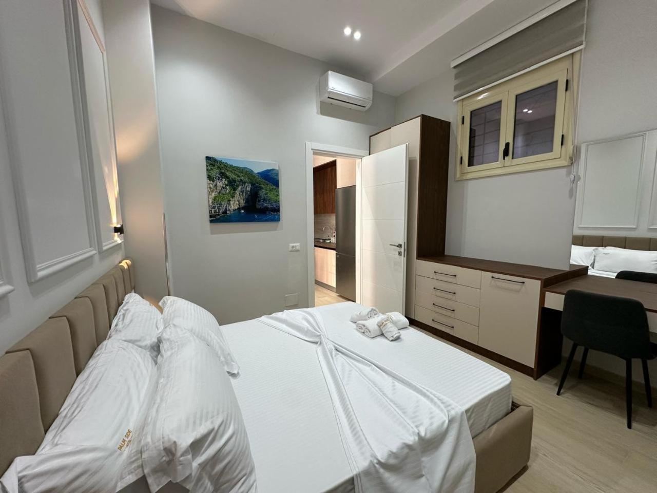 Palm Side Hotel Vlorë Екстериор снимка